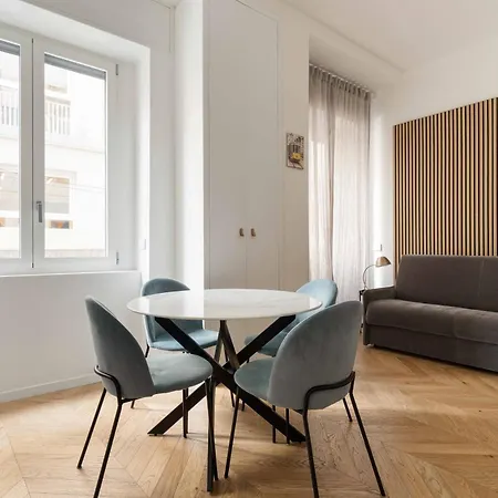 아파트 Unione Boutique - 1min From Duomo *