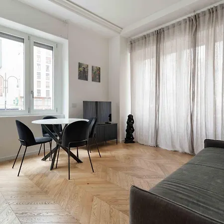 아파트 Unione Boutique - 1min From Duomo *